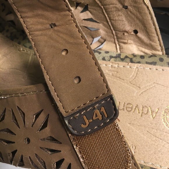 J-41 Adventure On Wedge Sandals Size 10M - Picture 3 of 9